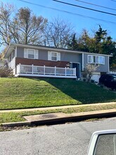 Building Photo - 323 Aragona Dr