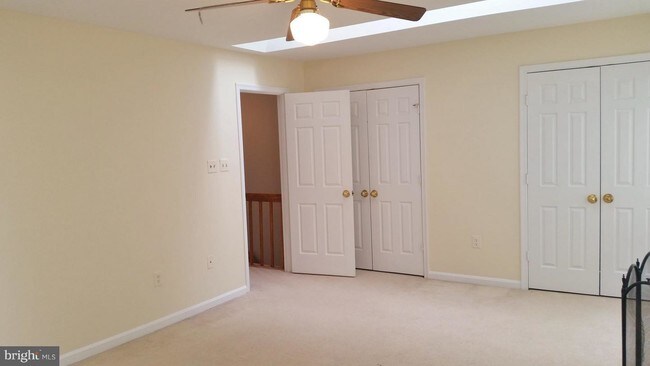Building Photo - 4916 Cloister Dr