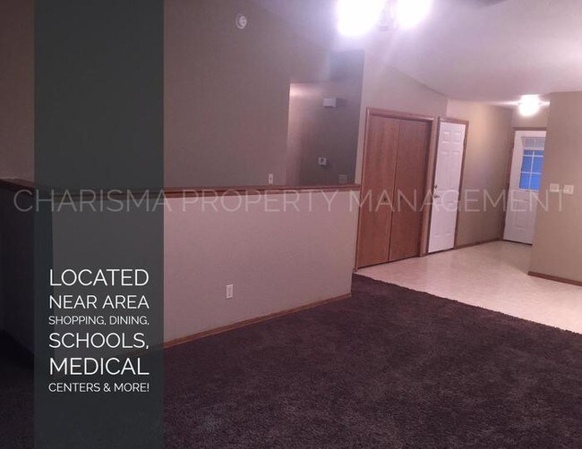 Building Photo - 3074 E Bragstad Dr