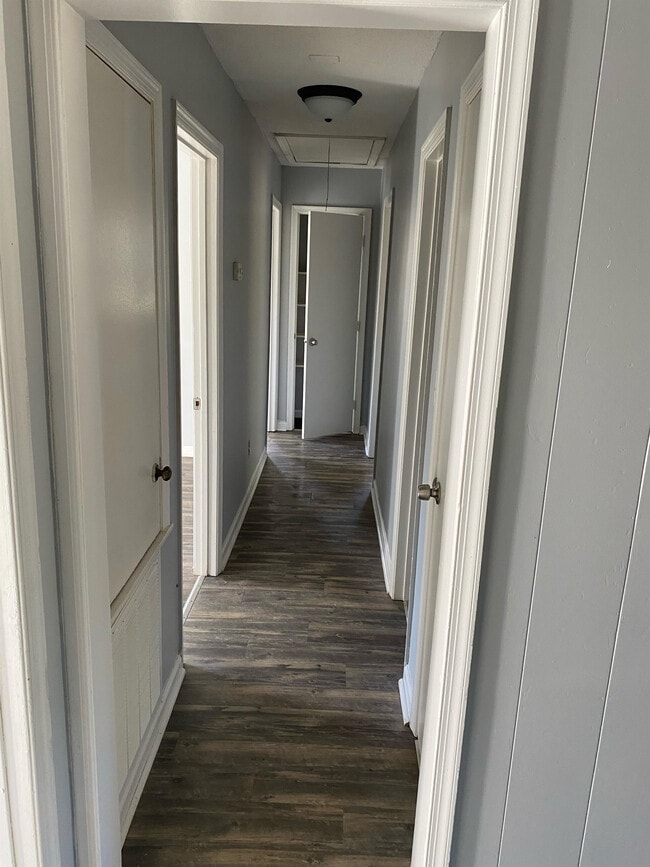 Foto del edificio - 5321 Hadrian Dr