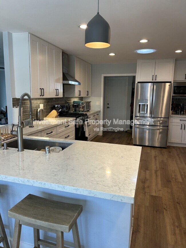Foto del edificio - 6051 Bounty St