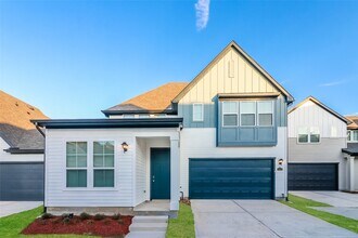 Building Photo - 22721 Terrazzo Dr