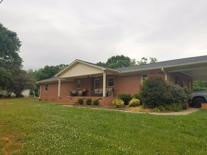 Beautiful Full Brick home with double carport House for Rent in