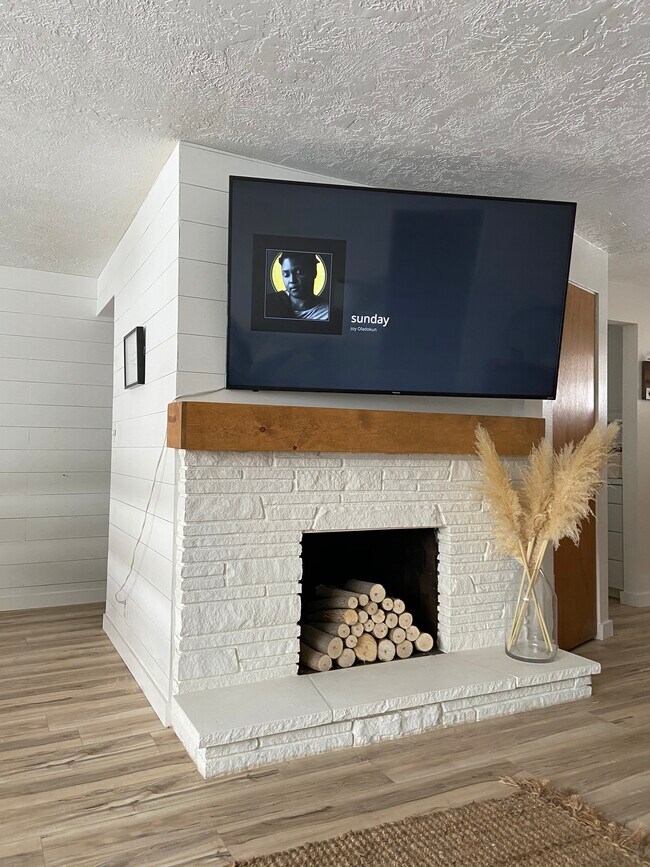 Foto del edificio - 7210 W Brookover Dr