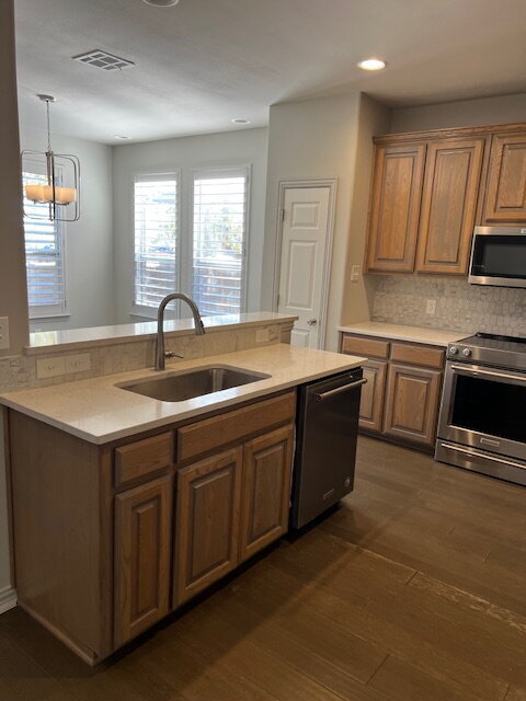 Foto del edificio - 4032 Granite Dr