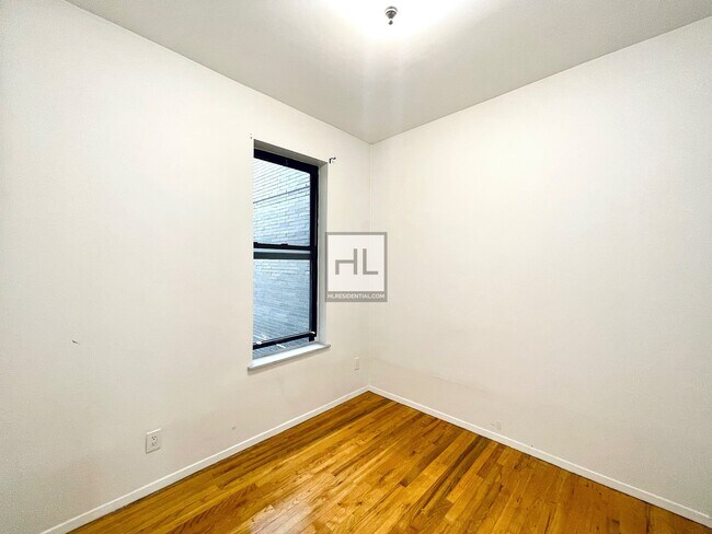 Foto del edificio - Amazing 3 Bed | East 6th Street, East Village