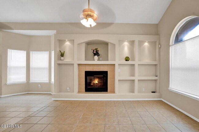 Foto del edificio - 2304 Tierra Blanda Dr