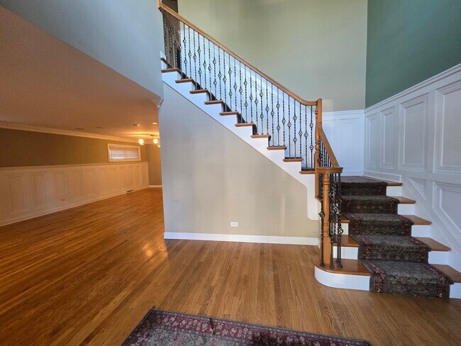 Building Photo - 409 Huntington Ln