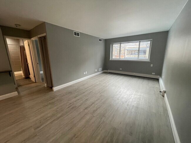 Foto del edificio - 515 W Wrightwood Ave