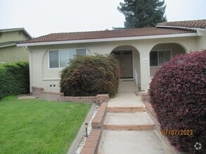 Building Photo - 1085 Austin Way