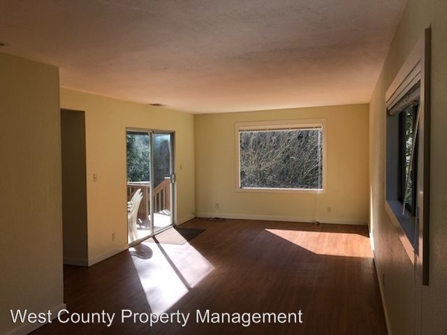 Building Photo - 1255 Austin Creek Rd