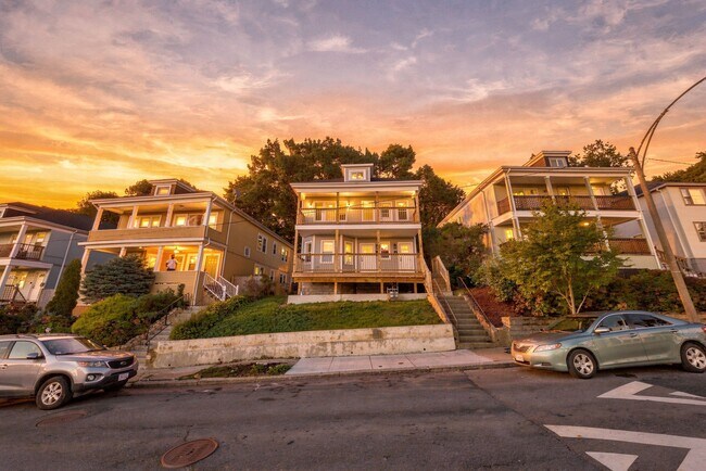 Foto del edificio - 32 Westmore Rd