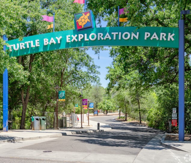 Entrance to Turtle Bay Exploration Park