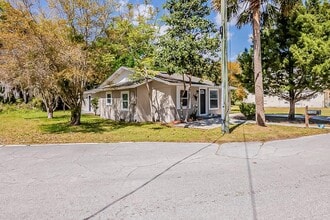 Building Photo - 1306 Shepherd Ave