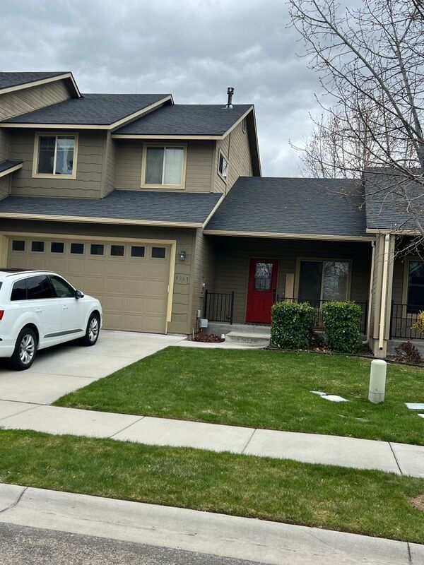 Primary Photo - 9263 W Goggin Ct