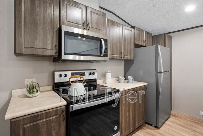 Building Photo - 119 Sugar Maple Ln