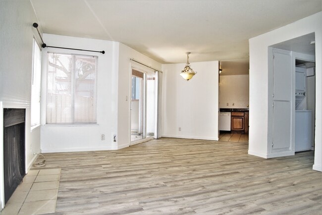 Building Photo - 88 Rancho Dr