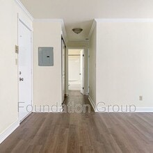 Building Photo - 1123 N 91st St