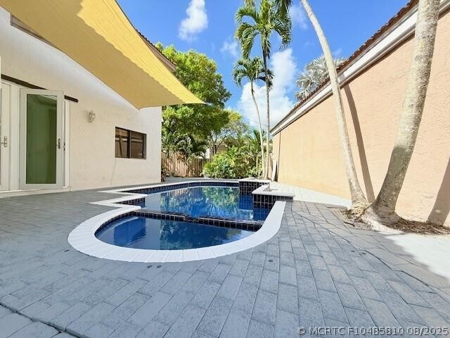 Building Photo - 10661 NW 17th Pl