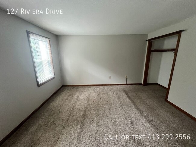 Building Photo - Charming 2-Bedroom in Agawam – Modern Comf...