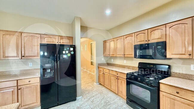 Foto del edificio - 43346 Lindgren Dr