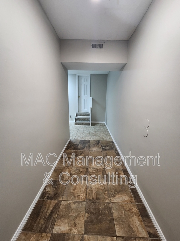 Foto del edificio - 1325 Virginia Ave