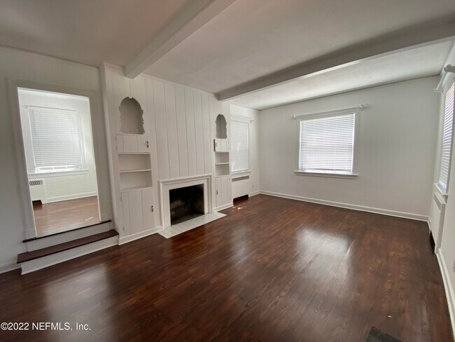 Foto del edificio - 1271 Belmont Terrace