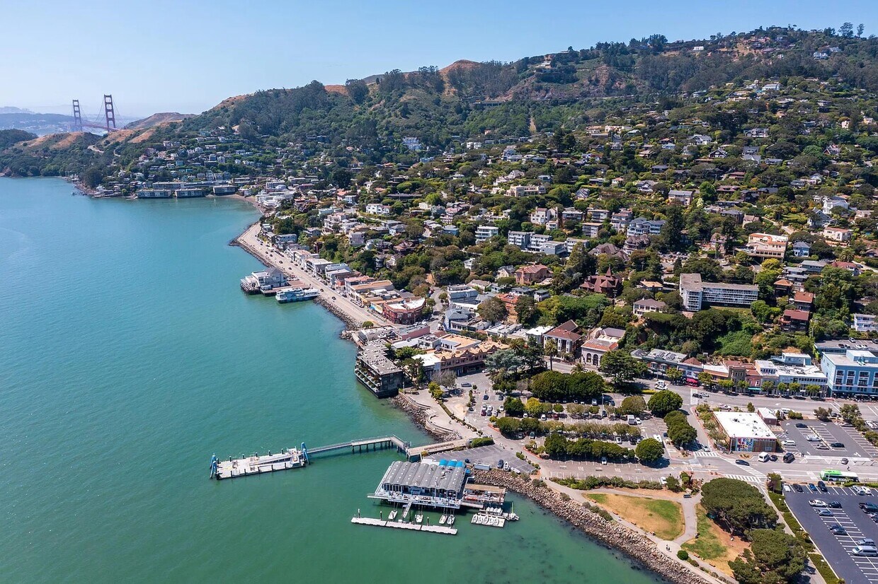 725 Bridgeway Unit C, Sausalito, CA 94965 Apartments in Sausalito, CA