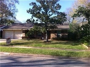 Building Photo - 5022 Darnell St