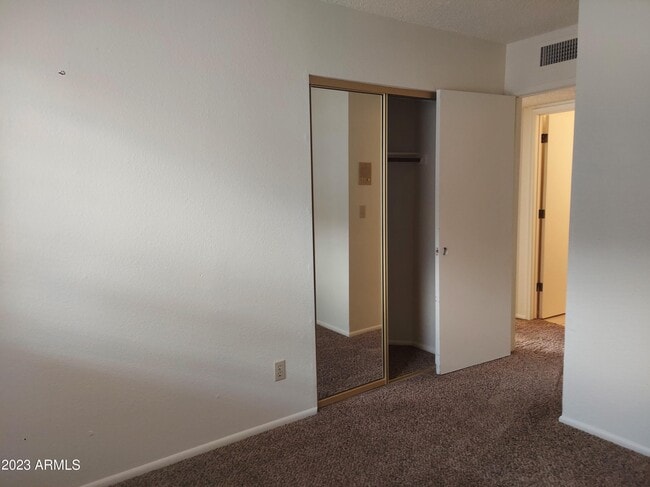 Building Photo - 5305 Desert Shadows Dr