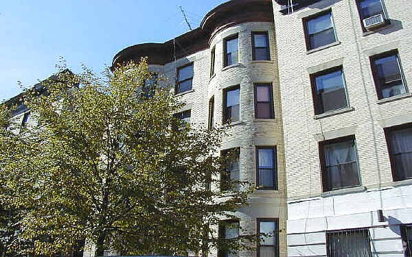 Primary Photo - 842 Classon Ave