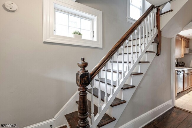 Foto del edificio - 508 W Broad St