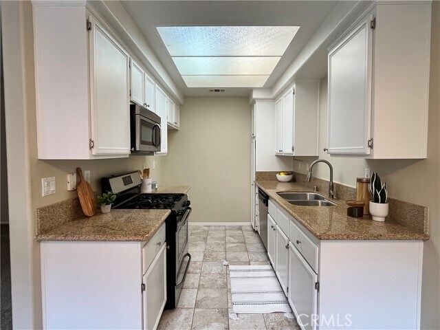 Foto del edificio - 21834 S Vermont Ave