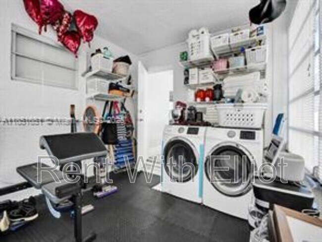 Foto del edificio - 217 SE 5th St