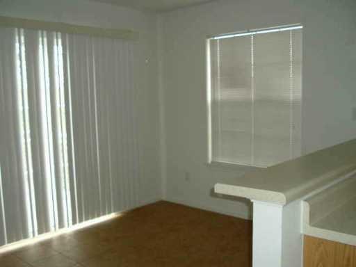 Building Photo - 154 Shady Bluff Dr