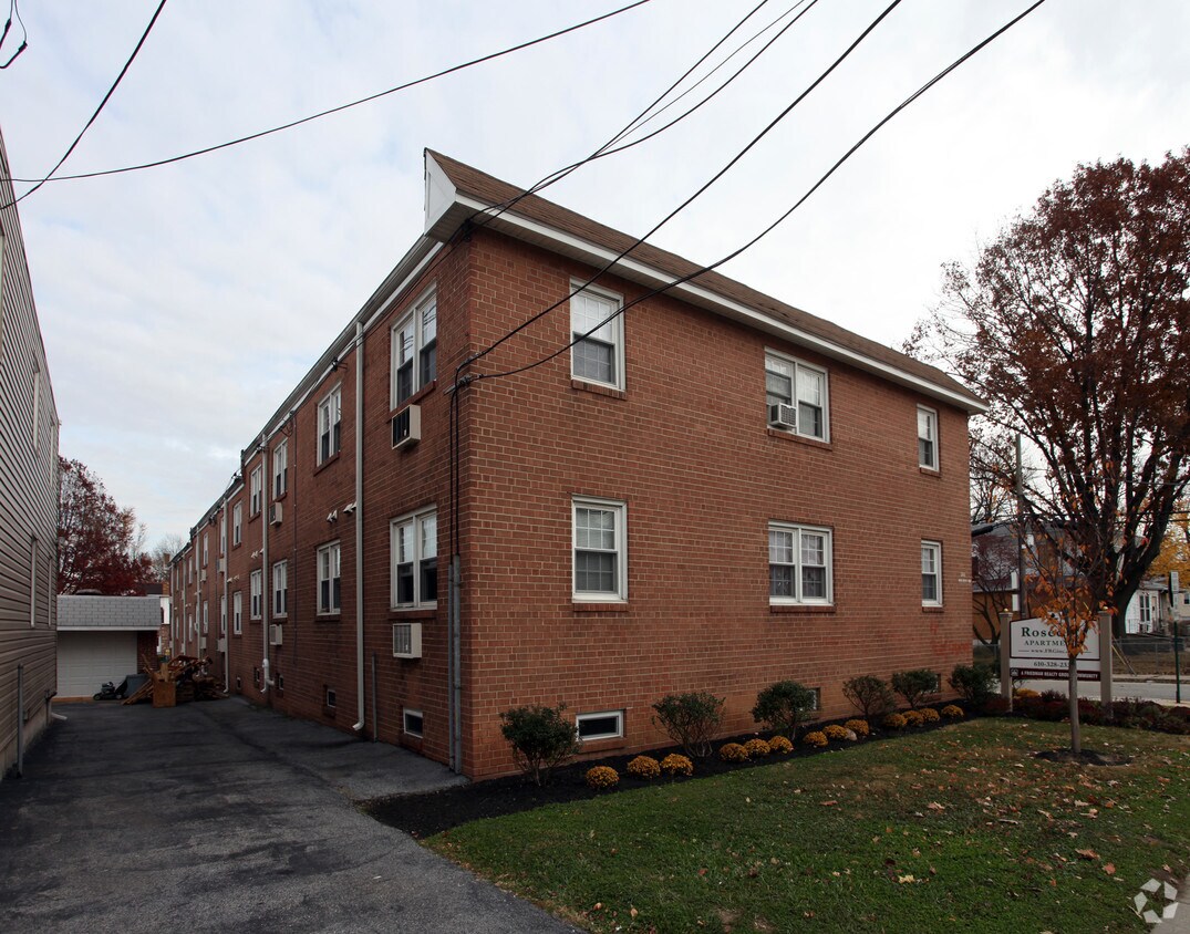 Rosedale Apartments Holmes, PA