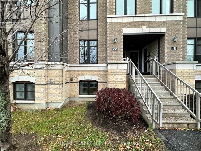 Building Photo - 22 Argent Private