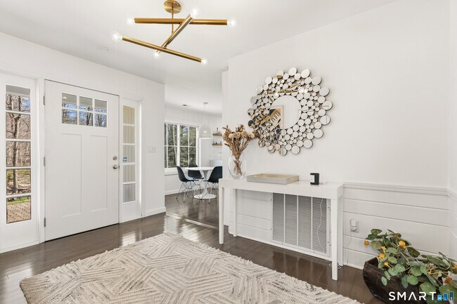 Foto del edificio - 24 Timber Ln