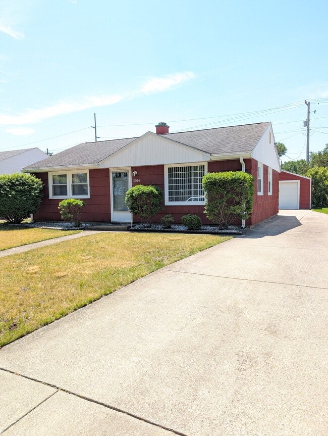 Building Photo - 3014 Sunnymede Ave