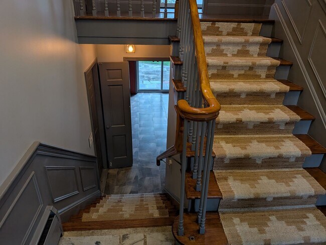 Foto del edificio - Gorgeous 4 Bed, 3 Bath House for Rent in M...