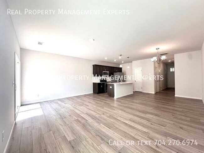 Foto del edificio - 58 Woodsdale Pl SE