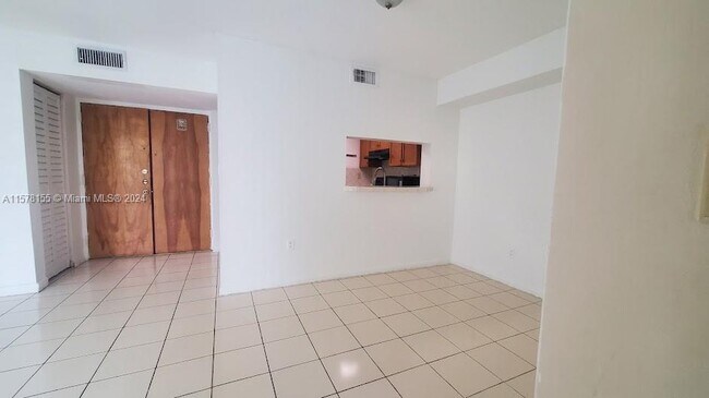 Foto del edificio - 11790 SW 18th St