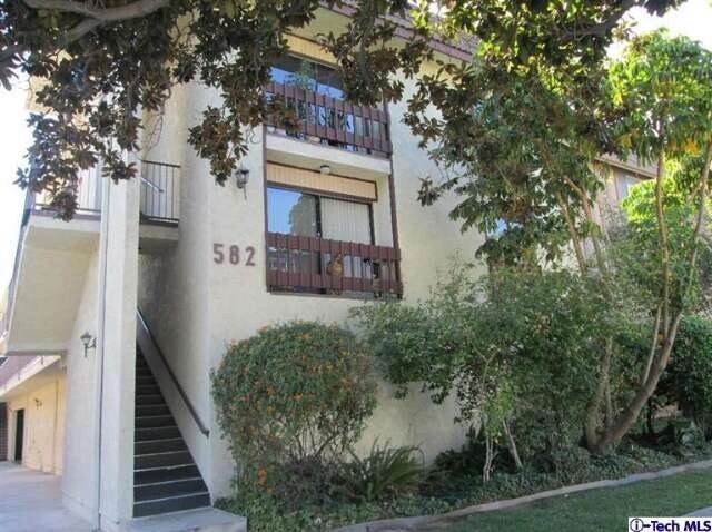 Foto del edificio - 582 W Stocker St