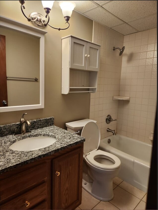 Foto principal - 358 Elton Hills Dr NW