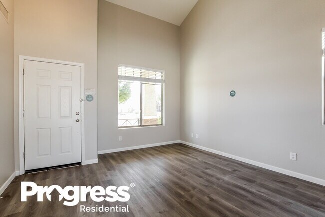 Foto del edificio - 14775 N 174th Ave
