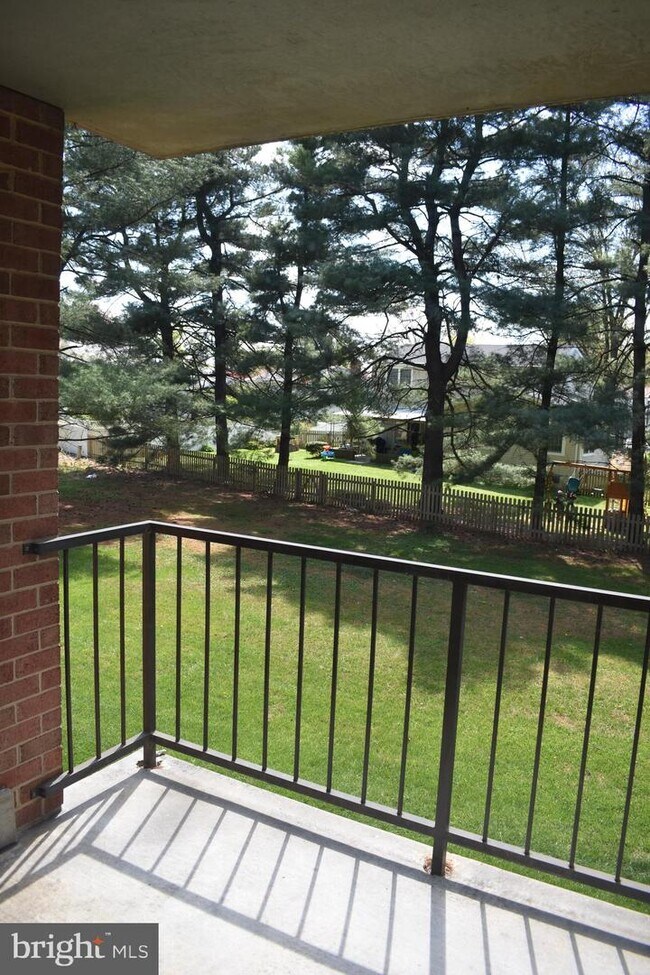 Foto del edificio - 400 Chapel Ct