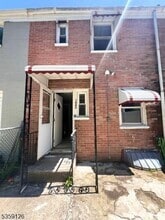 Building Photo - 1442 Liberty Ave