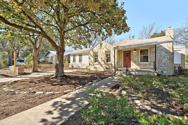 Building Photo - 1102 Garner Ave