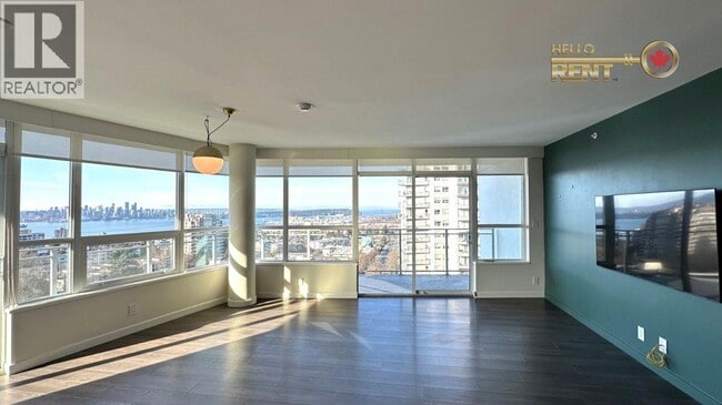 Photo du bâtiment - 112 13th St E