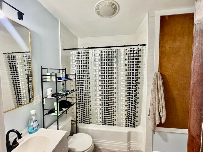 Foto del edificio - 261 Park St